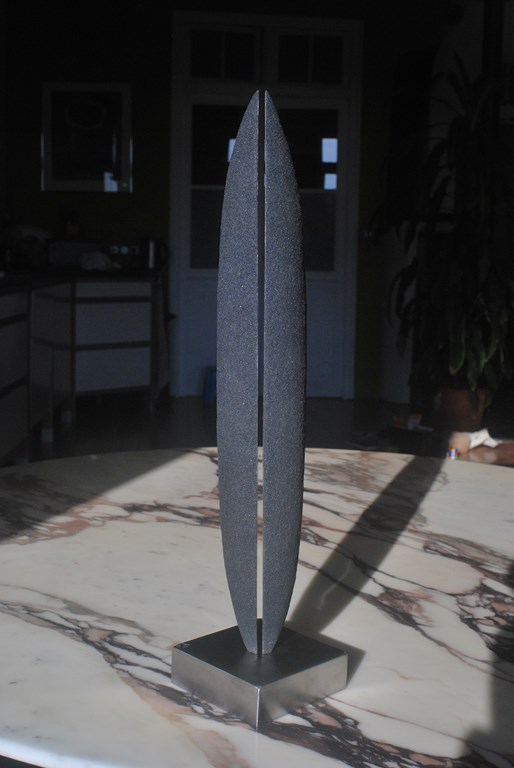 2.Sculpture-fer-limaille-de-fer-acier-inox-poli-miroir-Felix-Valdelievre-42-cm-2019