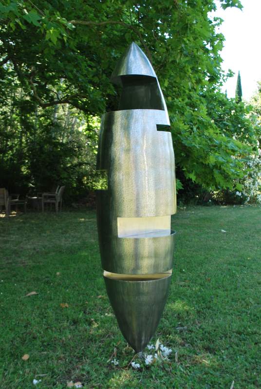 sculpture-inox-mouchetée-exposition-Les-Formes-de-l'Amitié-2