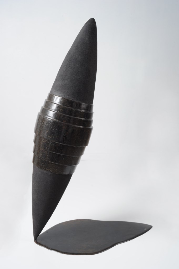Sculpture-fer-patine-verni-limaille-de-fer-hauteur:104cm-longueur:62cm-artiste-sculpteur-contemporain-Felix-Valdelievre-2010